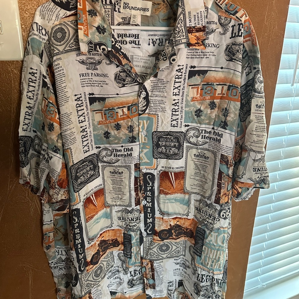 No Boundaries Men's Newspaper Print Shirt - Black, Orange, Blue